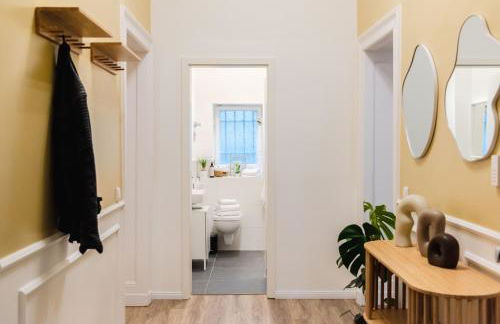 Exklusive Luxus-Unterkunft in Berlin Mitte: 2 Apartments, 130m², Designer-Möbel, Co2 neutrale Reinigung - Foto 31