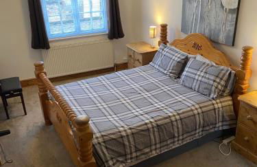 4 BR 2 Bathroom House Parking Garden St Neots Town Centre - Foto 24