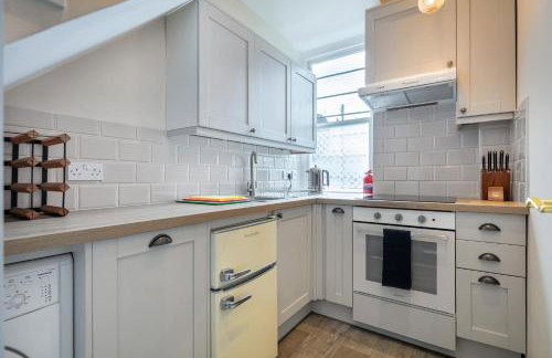 5A - Bright and Airy 2 Bedroom Apartment - Close to Central - Foto 17