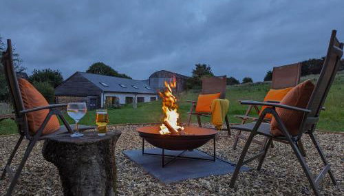 The Owl Barn Wiltshire - Sarsen - Foto 4, Garden, Garden view