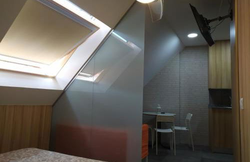 Apartamentos Urgel - Photo 36