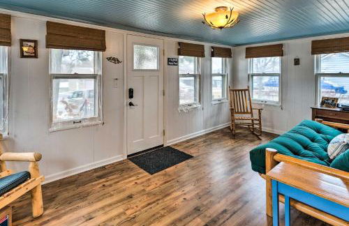 Pet-Friendly Extended Stay Walk to Delavan Lake - Foto 13