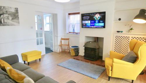 Lyndale House - Exclusive use, self catering, fpventures Stroud - Foto 4