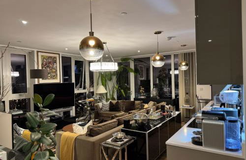 Luxury Nest in the City Glow - Foto 35