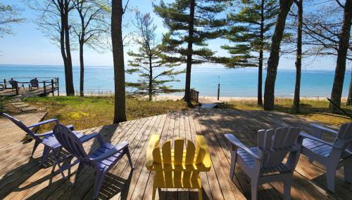 Golden Beach Cottage - Photo 2, Shower