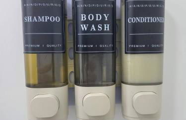 Winston's Hideaway. A few blocks walk to downtown. - Foto 16