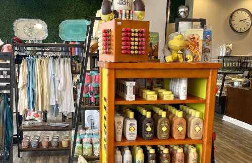 Smith Mountain Lake Retreat with Resort Amenities! - Foto 36