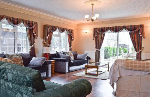 New Inn House - Photo 4