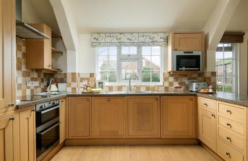 The Country Lodge at Hill House Farm Cheshire - Photo 11