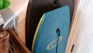 Sea Escape The Tardiis Beachfront location Aberavon beach Sea Views Driveway parking - Foto 5