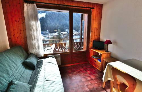 Appartement 2 pièces + coin montagne, balcon sud, au centre du village - FR-1-458-139 - Foto 6