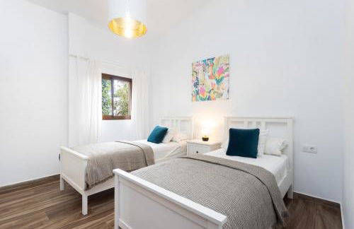 Home2Book Fantasy Villa & Nature, Private Pool - Foto 24