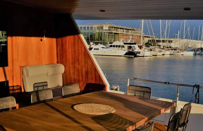 Attractive Yacht With Roof Terrace - Foto 21