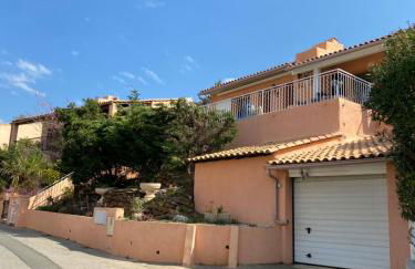 Villa mit großartigem Panoramablick auf das Meer und direkt am Pool - Foto 9