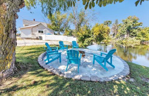 Lazy River Villa - Hottub! Fenced Yard! Fire Pit! - Foto 86