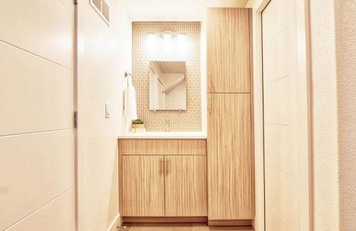 Beautiful 3 Bedroom Townhouse in Old Town North, Brewery District - Foto 12