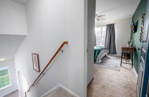 Duke 10 Min Away 3 Bedroom - Photo 33