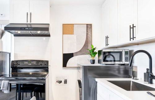 Newly Remodeled 2BR Home Near DT & Sports Arenas - Foto 16