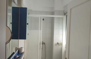 Stylish Luxury 3 Bd Penthouse in Drosia Center - Photo 13