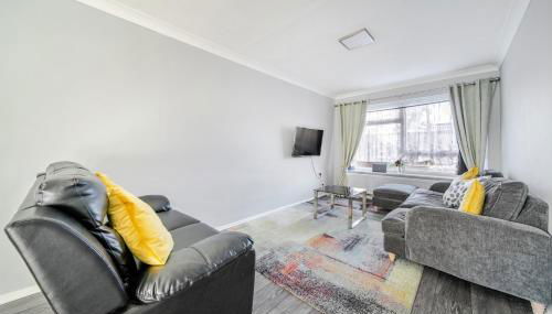 Luxury 3-Bedrooms House With Parking - Foto 2