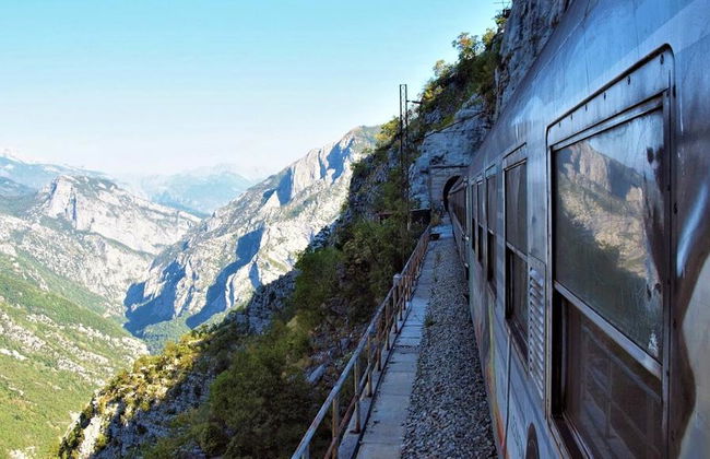 Podgorica, Morača Canyon, Kolašin, Biogradska Gora und Morača Kloster mit dem Zug - Privat - Foto 6