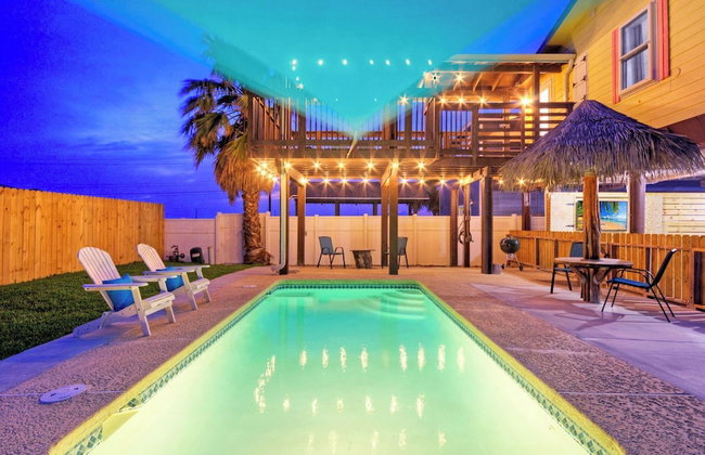 Private Pool, Yard, Deck, by the Nature Preserve! Tipsy Flipper by Avantstay - Photo 91