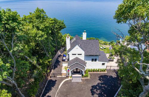 Coastal Retreat: Waterfront, Deck, Awesome Views - Foto 1