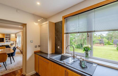 Spacious Gleneagles Apartment - Foto 27