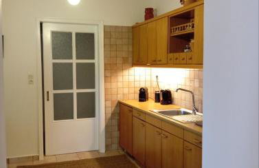 Golden Hearth Mountain Chalet - Photo 3