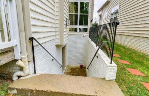 Clarksburg Getaway Near DC and Baltimore Sights! - Photo 19