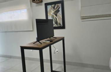 Flat 01 - Zona Sul Prox UMC, Shopping e Pátio Vinhedos - Foto 8