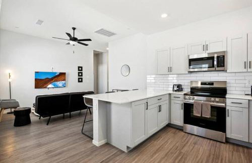 Breezy Modern House in Casa Grande with Pool,BBQ - Foto 14