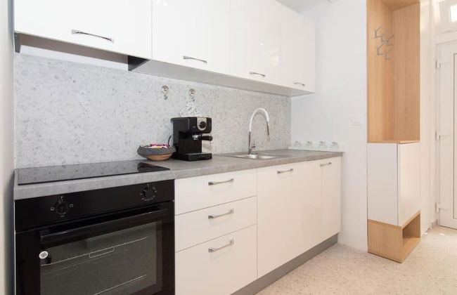 The Rose Garden Apartments - Photo 17