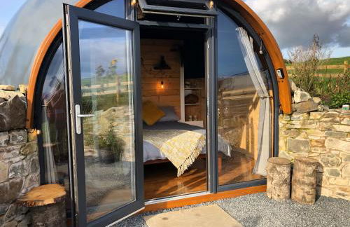 Hilltop Hideaway - Secluded pod with private hot tub - Foto 8