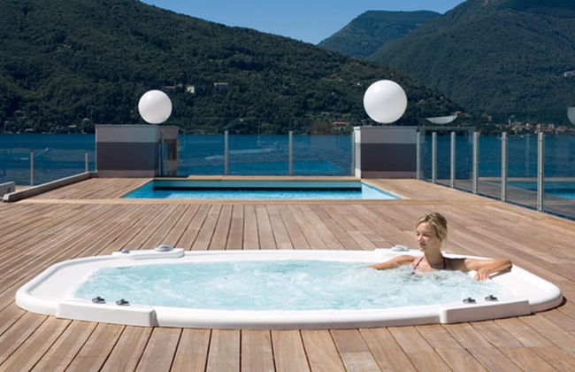 Vista di Maccagno Fantastico Pool - Foto 2