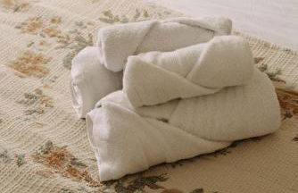 New 3BR Home with Private Yard and Game Room and Parking - Foto 11