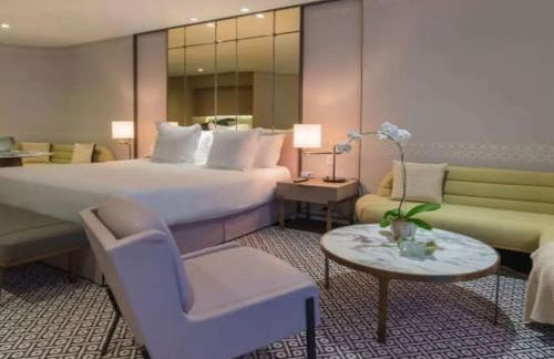 SLS Lux Brickell Exclusive by Palermo Home Miami - Photo 82