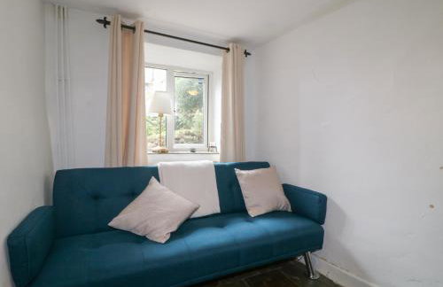 Blindwell House - Photo 8