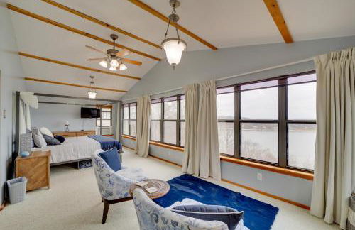 Lake-View Home with Deck and Gas Grill in Bernice! - Foto 21