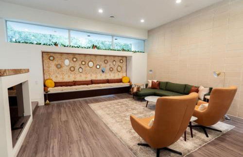 Rice Village Retreat - Rooftop deck - Sleeps 12 - Foto 25