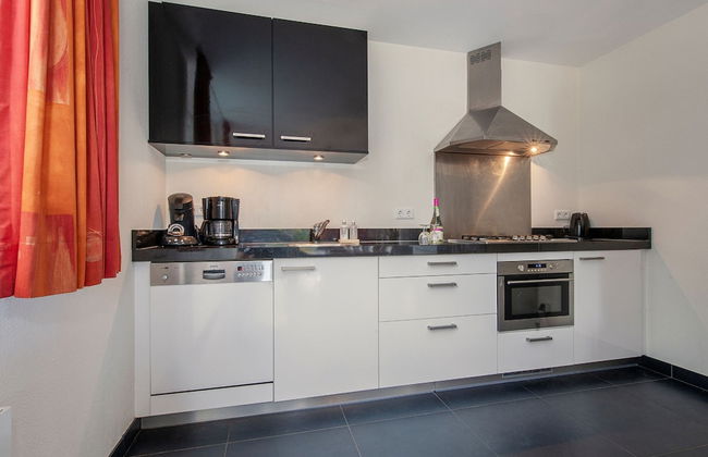 Group Getaway in Arcen - Photo 4