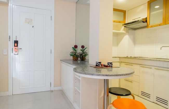 Silom convent garden - Photo 42