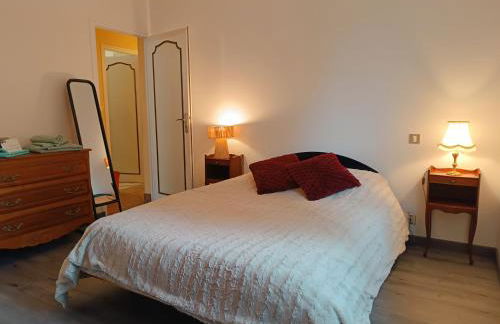 Maison calme avec terrasse - Foto 2