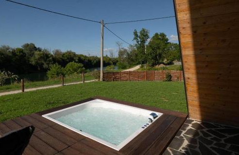 2 Bedroom Cozy Home In Brodani - Foto 2