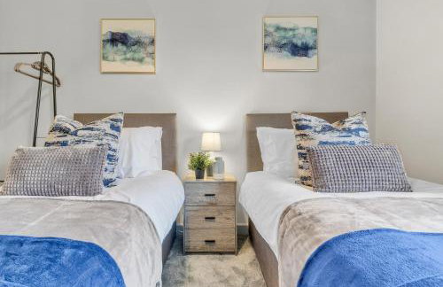 MK 2-Bedroom Contractor's Gem, 5 beds, sleeps 6, free parking - Foto 7