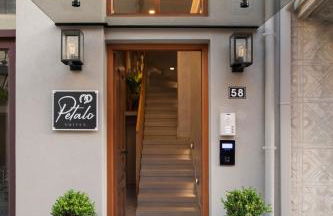 Petalo Suites - Photo 18