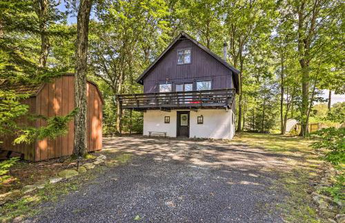 Walk to Lake Game Room Getaway in Pocono Summit! - Foto 33