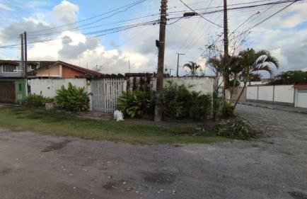 Boa vida a 300 metros da praia - Foto 37