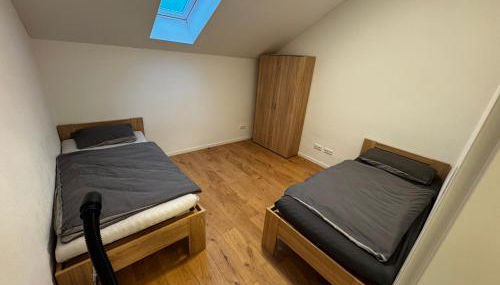 Moderne 4 Personen Unterkunft - Foto 2