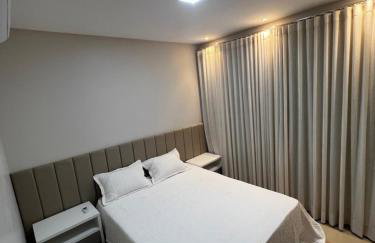 Apartamento inteiro dois quartos próximo ao Centro - Foto 8